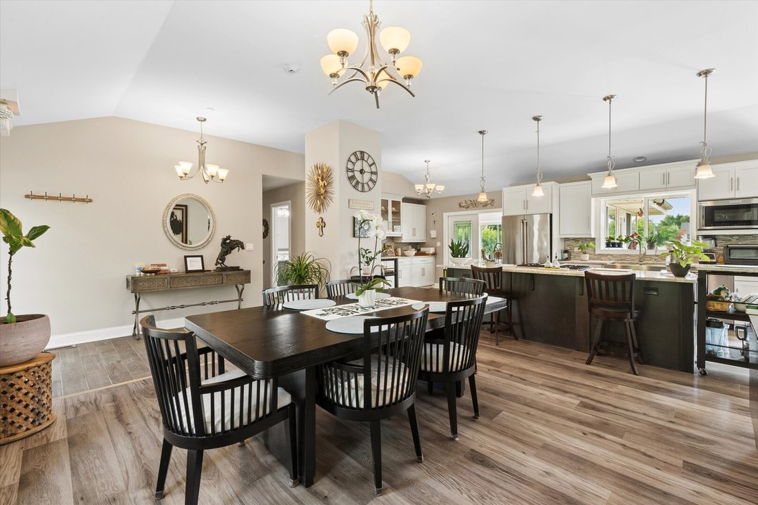 House in Burr Ridge, Illinois, United States 4 - 18587216