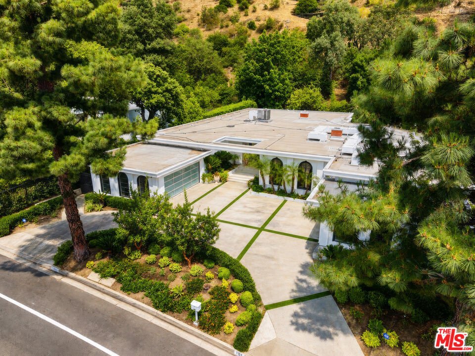House in Beverly Hills, California, United States 3 - 18632086