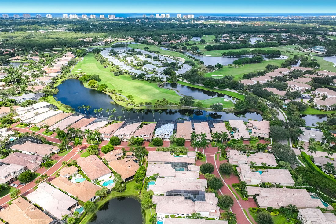 House in Naples, Florida, United States 4 - 18632125