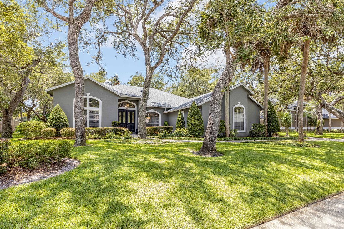 Winter Springs, Florida, United States 1 - 18631952