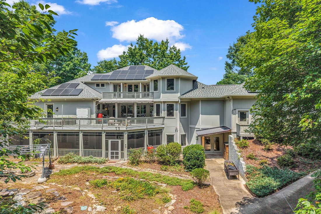 House in Lake Lure, North Carolina, United States 1 - 18632124