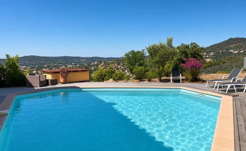 House in Le Lavandou, Provence-Alpes-Côte d'Azur, France 1