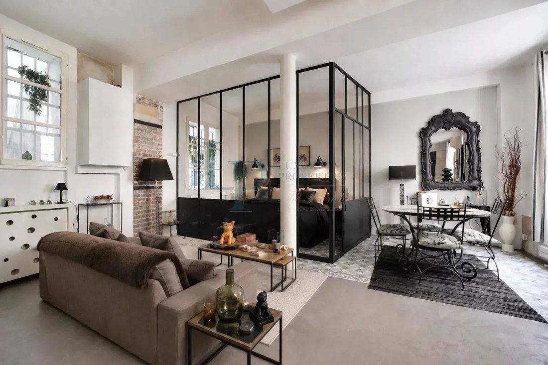 Apartment in Archives, Paris 3e Arrondissement, Paris 1 - 18632105