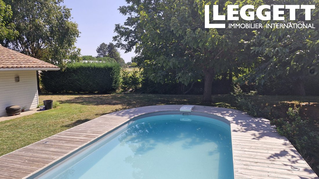 Villa in Clairac, Nouvelle-Aquitaine, France 3 - 18632118
