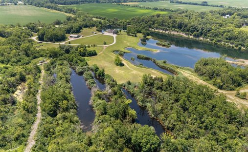 Farm Ranch in Marseilles, Illinois, United States 1