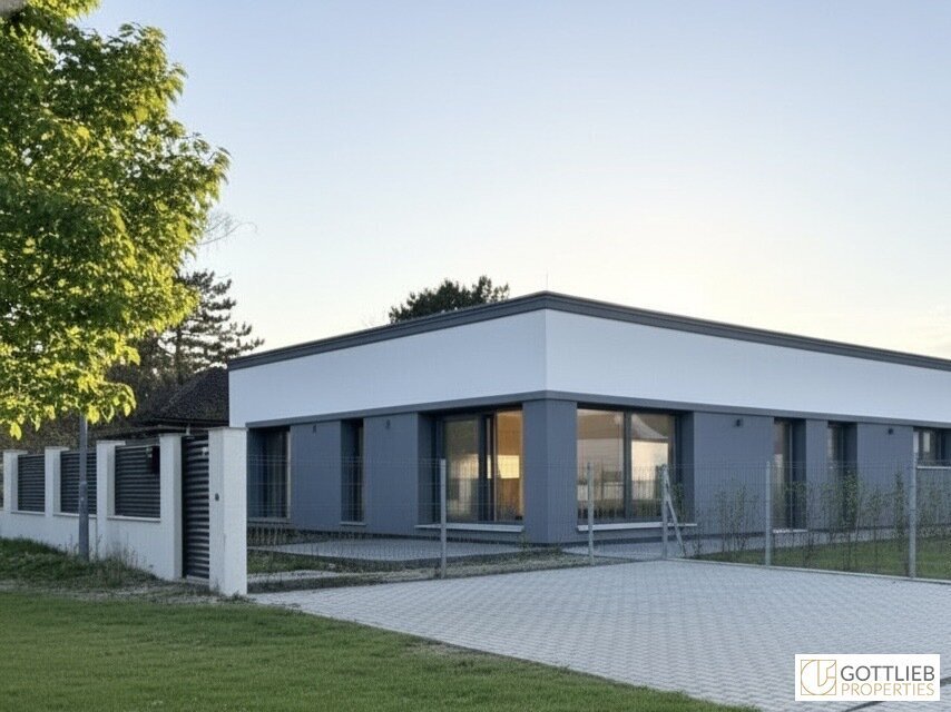 Bungalow in Gänserndorf, Lower Austria, Austria 2 - 18632227