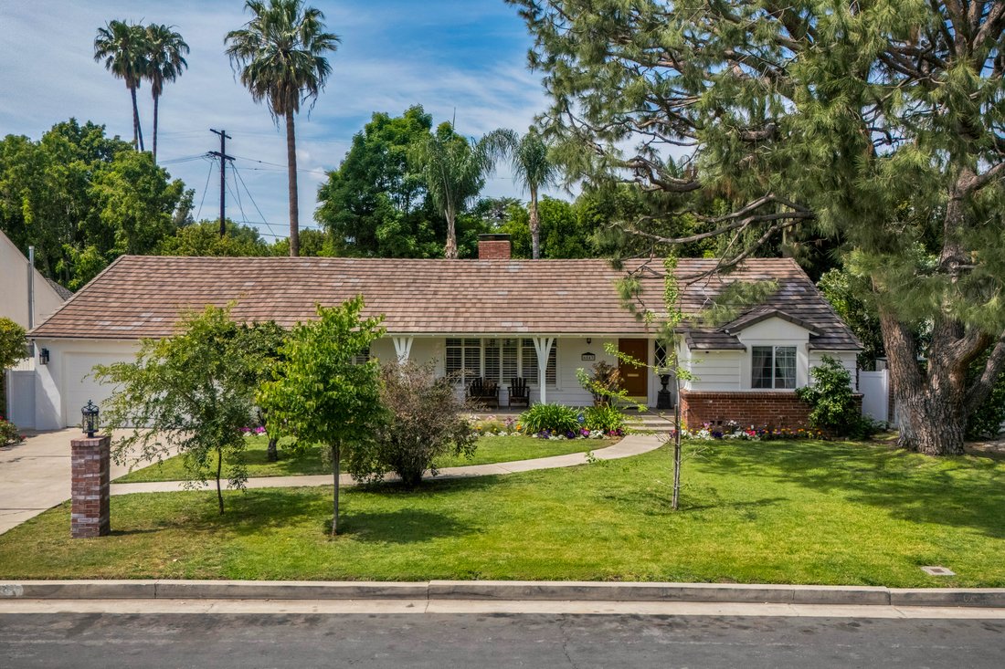 House in Los Angeles, California, United States 1 - 18632567