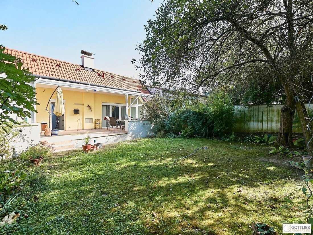 House in Bisamberg, Lower Austria, Austria 1 - 18632213