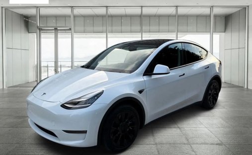 2021 Tesla Model Y Long Range Sport Utility 4D in Inglewood, CA, United States 1