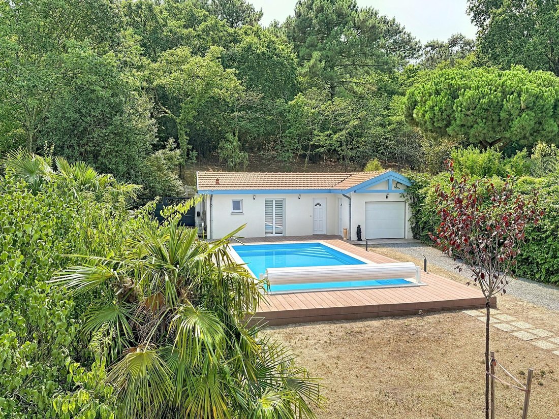 House in Aiguillon, Arcachon, France 2 - 18632762