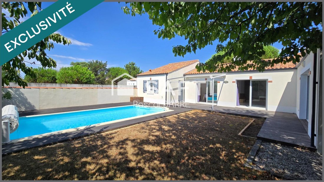 House in L'Ile-d'Olonne, Pays de la Loire, France 1 - 17713434