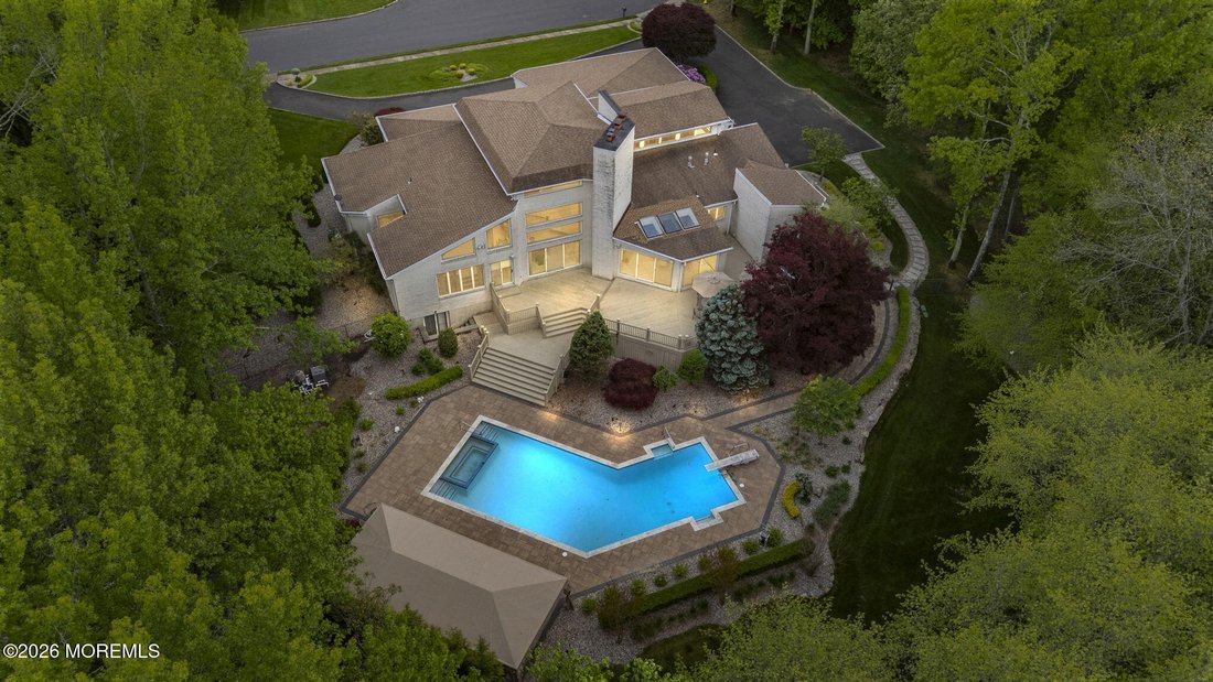 House in Marlboro Township, New Jersey, United States 3 - 18632793
