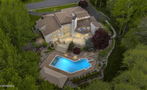 House in Marlboro Township, New Jersey, United States 1