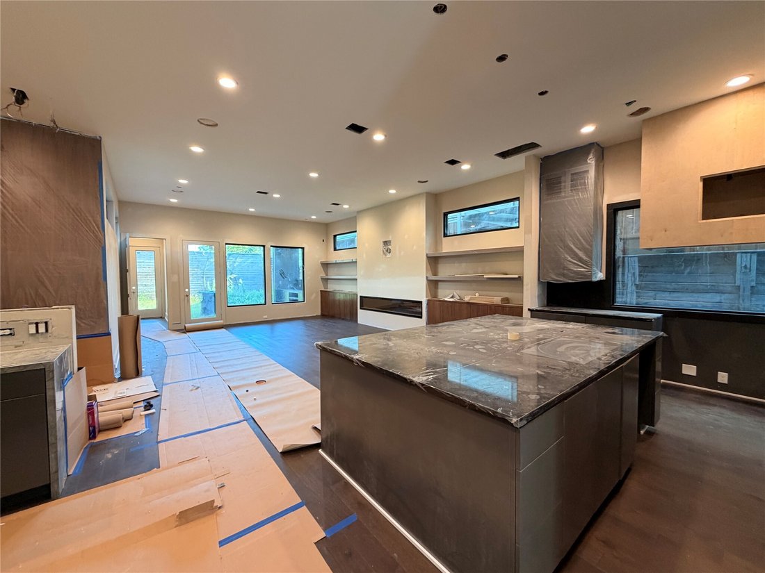 House in Houston, Texas, United States 3 - 17938373