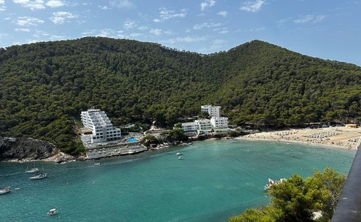 Apartment in Cala Llonga, Ibiza, Santa Eularia des Riu, Balearic Islands 1
