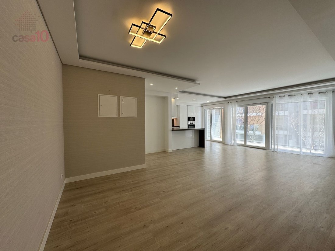 Apartment in Carcavelos e Parede, Lisbon, Portugal 3 - 15292041