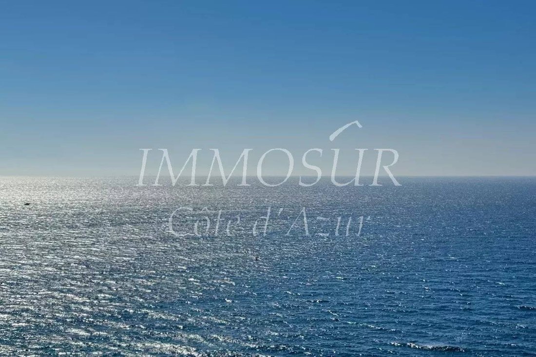 House in La Croix-Valmer, Provence-Alpes-Côte d'Azur, France 1 - 15675800