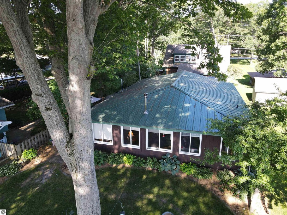 House in Tawas City, Michigan, United States 1 - 18635743