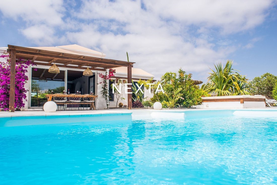 Villa in La Oliva, Canary Islands, Spain 1 - 18637502