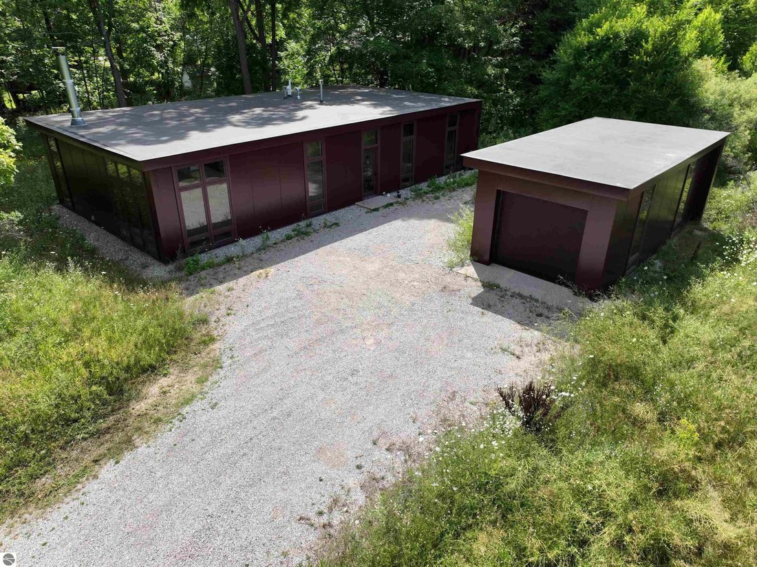 House in Northport, Michigan, United States 3 - 18636102