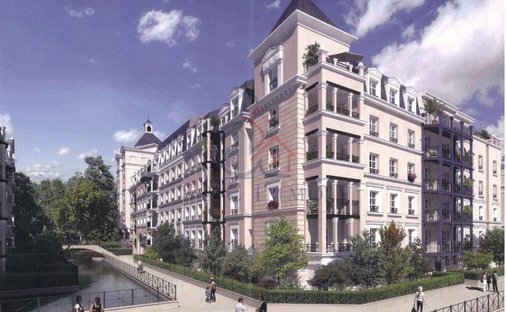 Appartement à Wallon, Le Plessis-Robinson, France 1