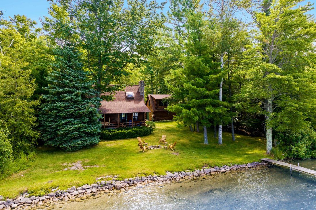 House in Elk Rapids, Michigan, United States 1 - 18637575