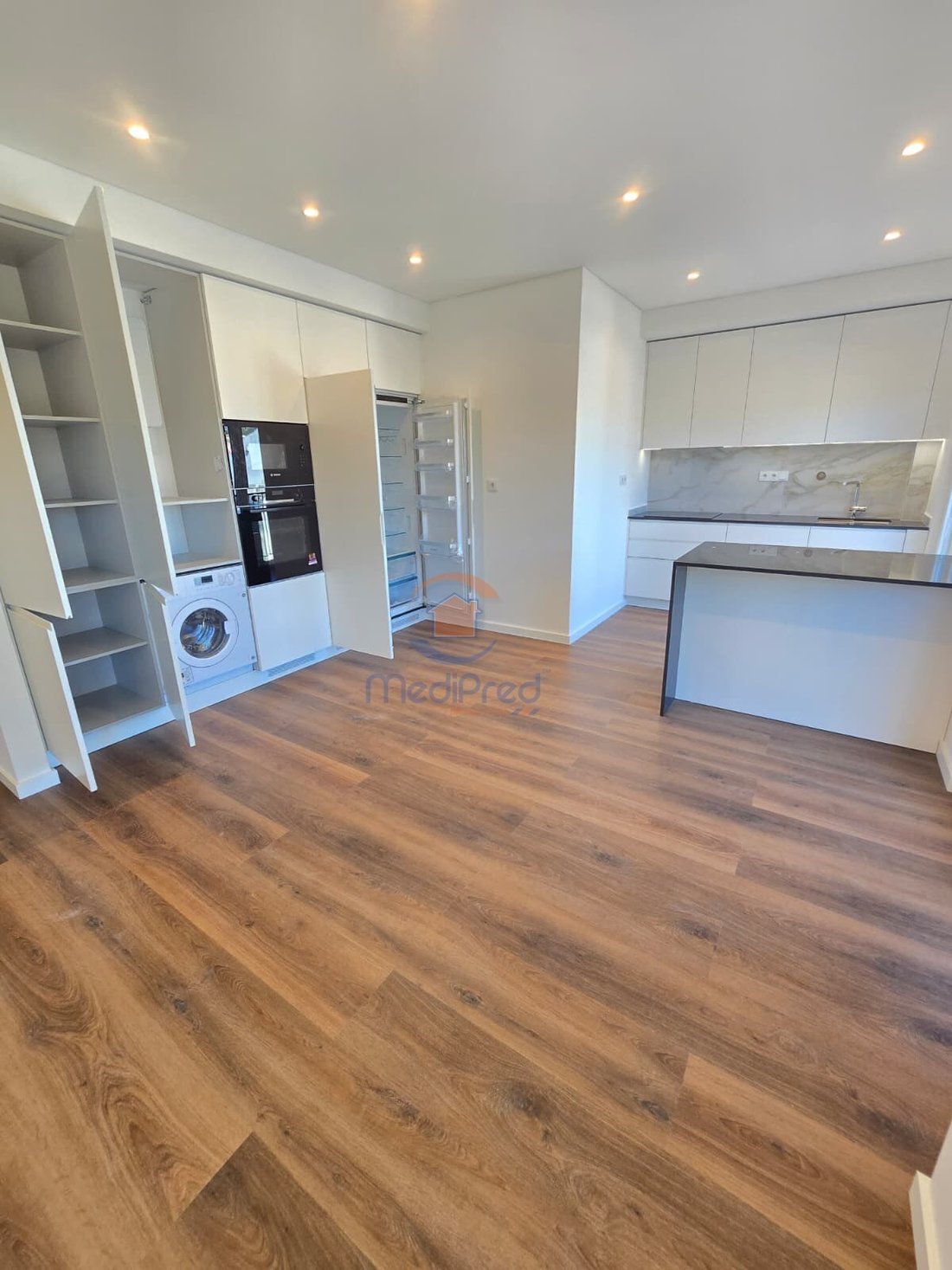 Apartment in Ramada e Canecas, Lisbon, Portugal 5 - 18616121