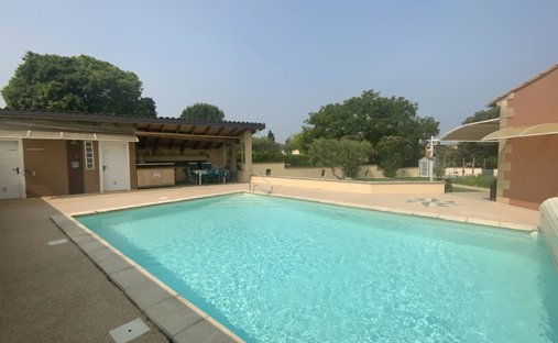 Casa en Uzès, Occitania, Francia 1