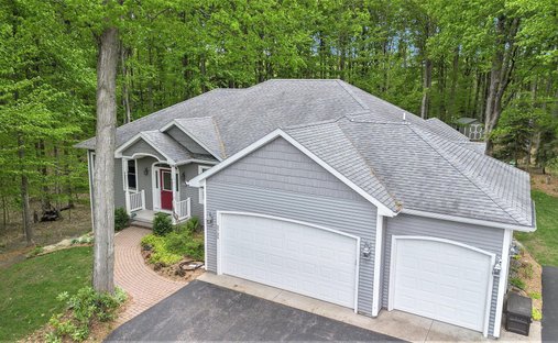 House in Traverse City, Michigan, United States 1