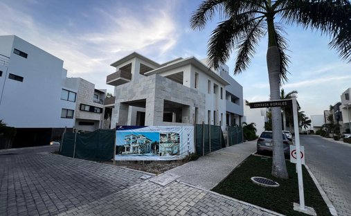 House in Cancún, Quintana Roo, Mexico 1