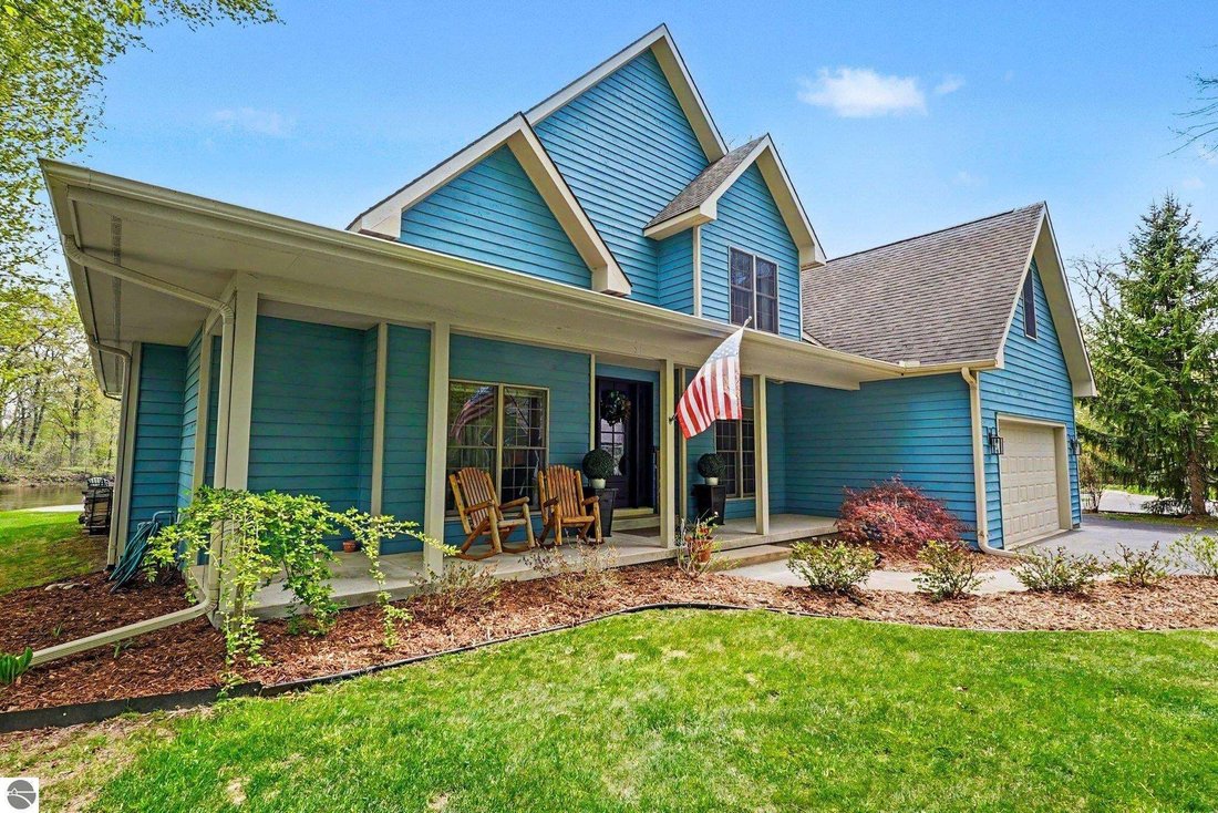 House in Oscoda, Michigan, United States 4 - 18635991