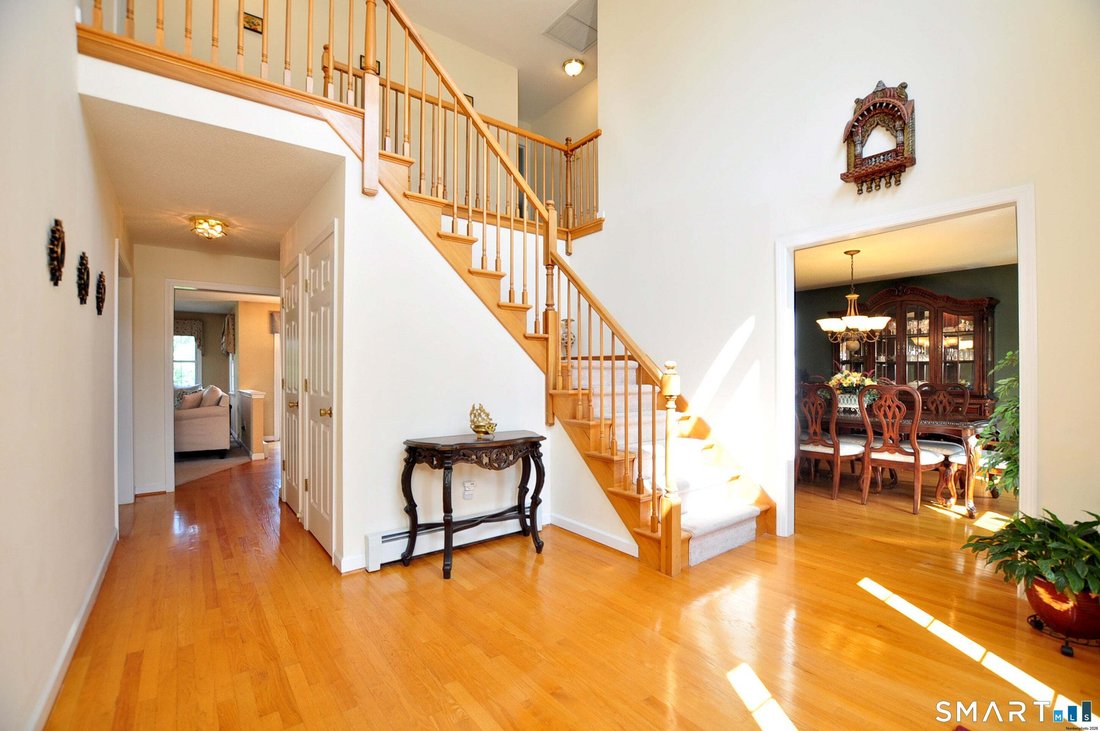 House in South Windsor, Connecticut, United States 3 - 18633059