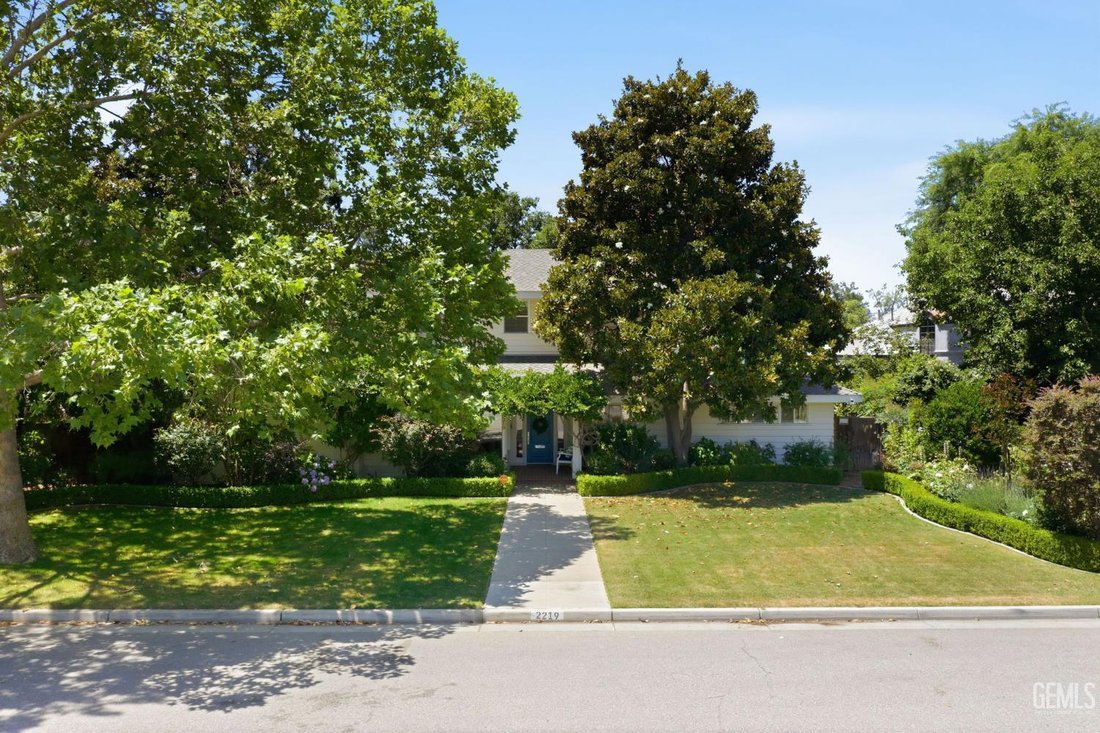 House in Bakersfield, California, United States 2 - 18636913