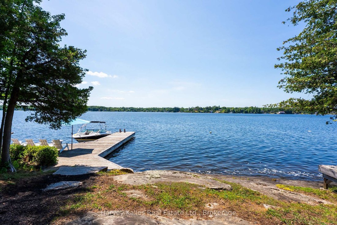 House in Gravenhurst, Ontario, Canada 4 - 18639617
