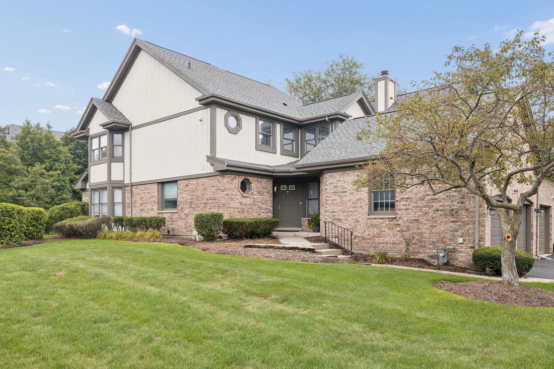 Townhouse in Orland Park, Illinois, United States 2 - 18638066
