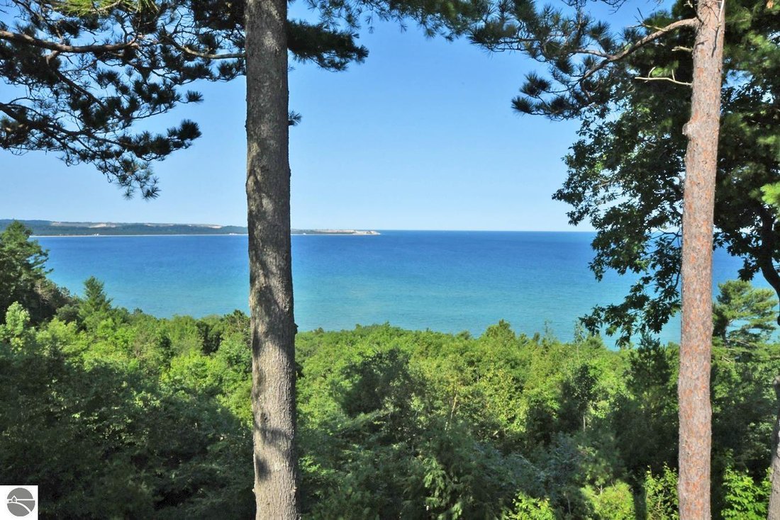 House in Glen Arbor, Michigan, United States 1 - 18636154