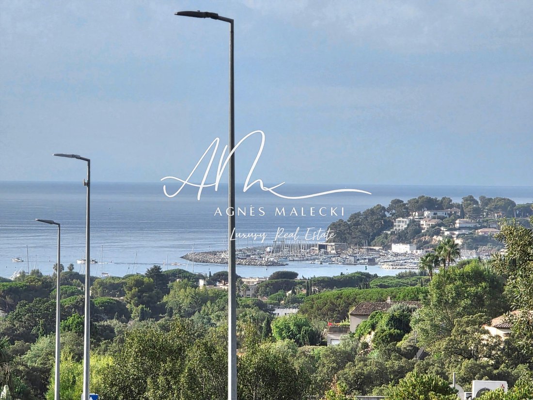 Land in Nord, Cavalaire-sur-Mer, France 1 - 18638560
