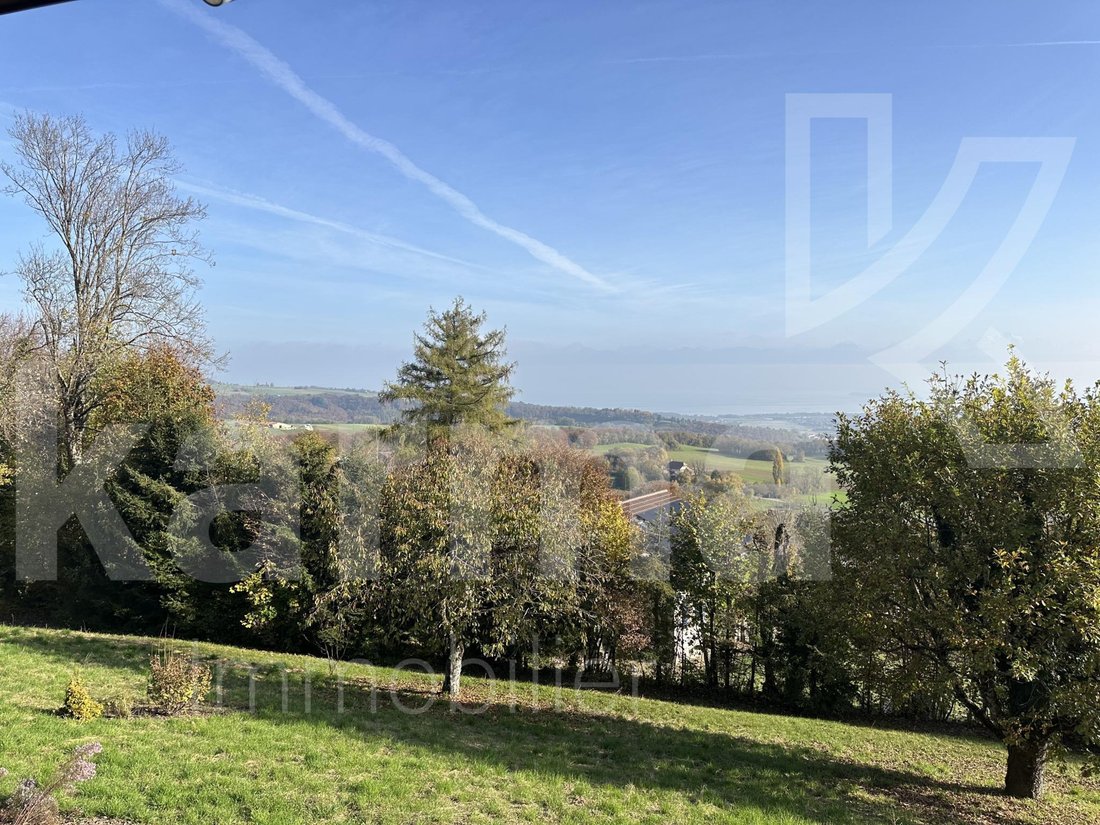 Villa in Arzier-Le Muids, Vaud, Switzerland 1 - 18633309