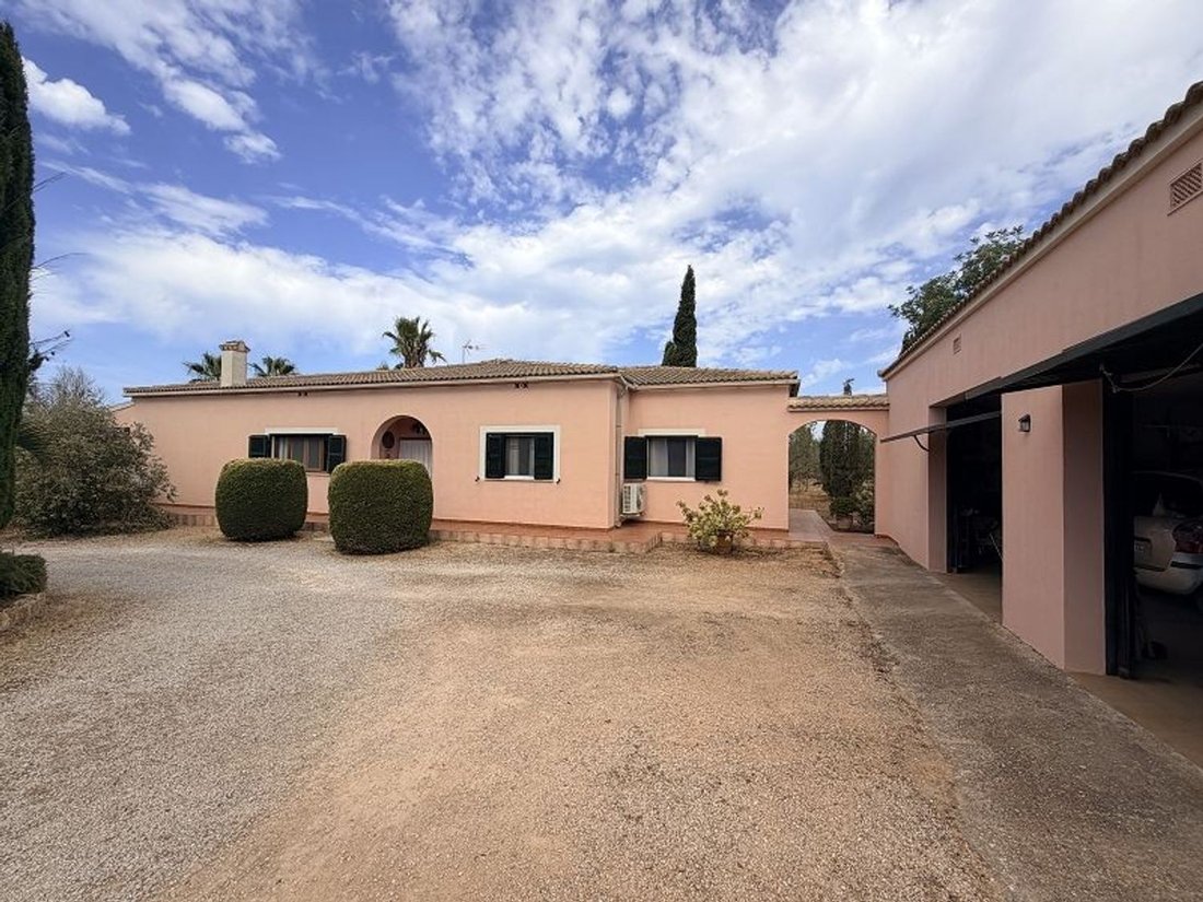 Villa in Llucmajor, Balearic Islands, Spain 2 - 18637751