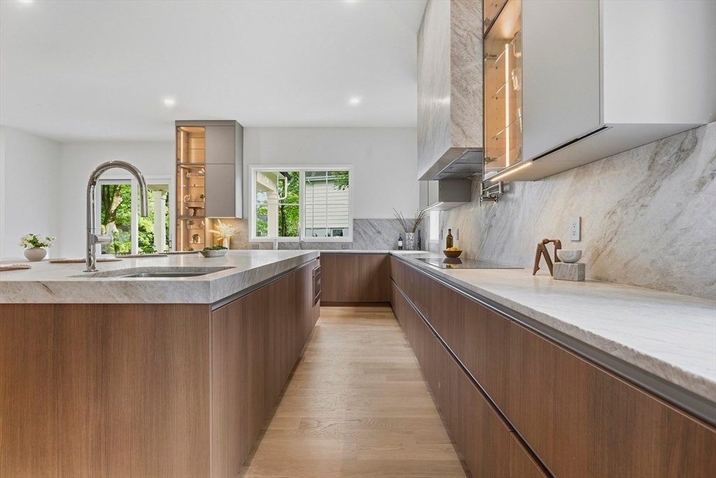 House in Newton, Massachusetts, United States 5 - 18638717