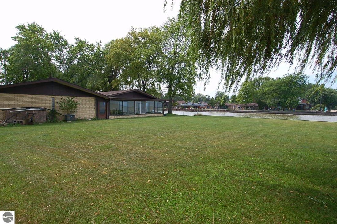 House in Bay City, Michigan, United States 1 - 18636012
