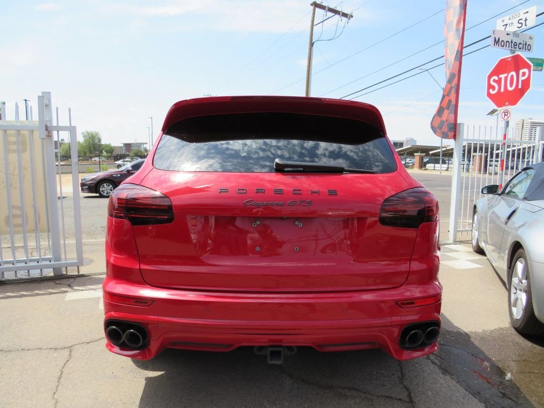 Suv in Phoenix, AZ, United States 5 - 18639315