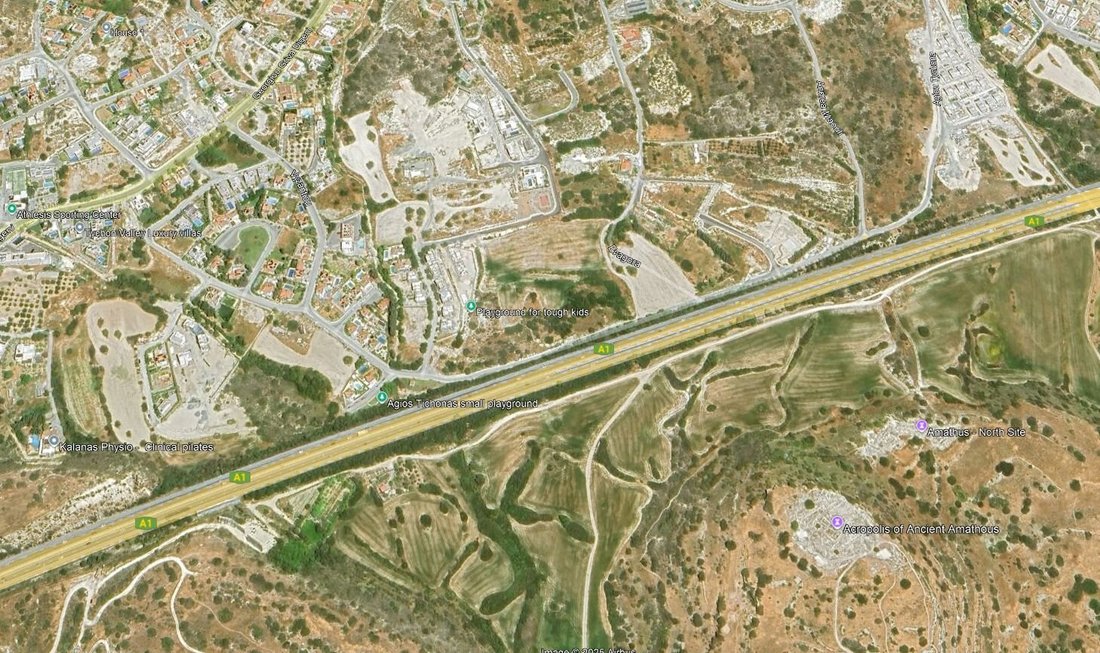 Land in Agios Tychon, Limassol, Cyprus 4 - 16379973