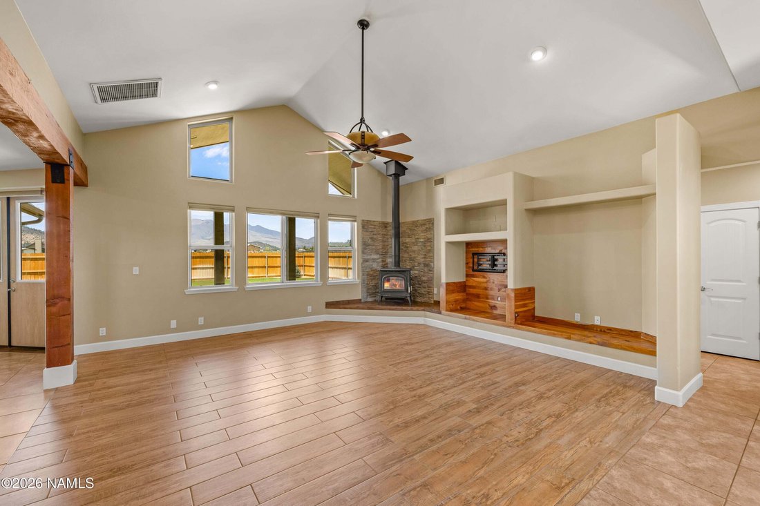 House in Flagstaff, Arizona, United States 4 - 18633614
