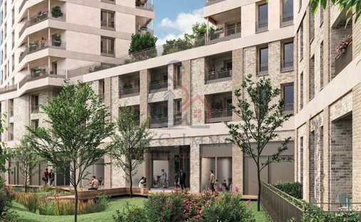 Apartment in Rosiers-Les Puces, Saint-Ouen-sur-Seine, France 1