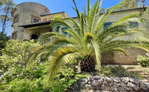 House in Est, Lorgues, France 1