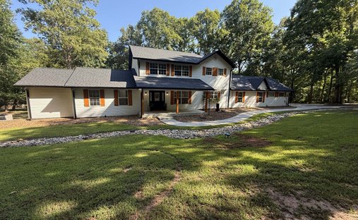 House in Athens, Tennessee, United States 1