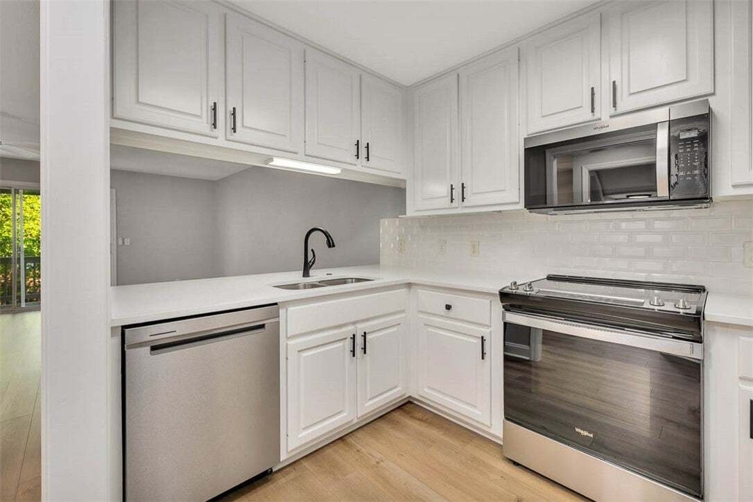 Condo in St. Simons, Georgia, United States 3 - 18636156