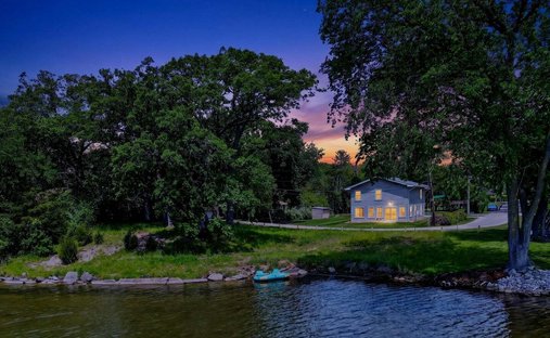 House in Volo, Illinois, United States 1