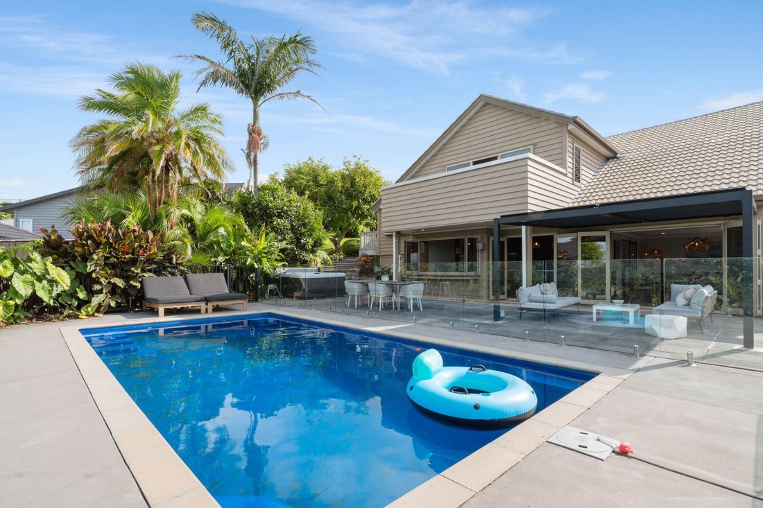 House in Omokoroa, Bay of Plenty, New Zealand 1 - 17217352